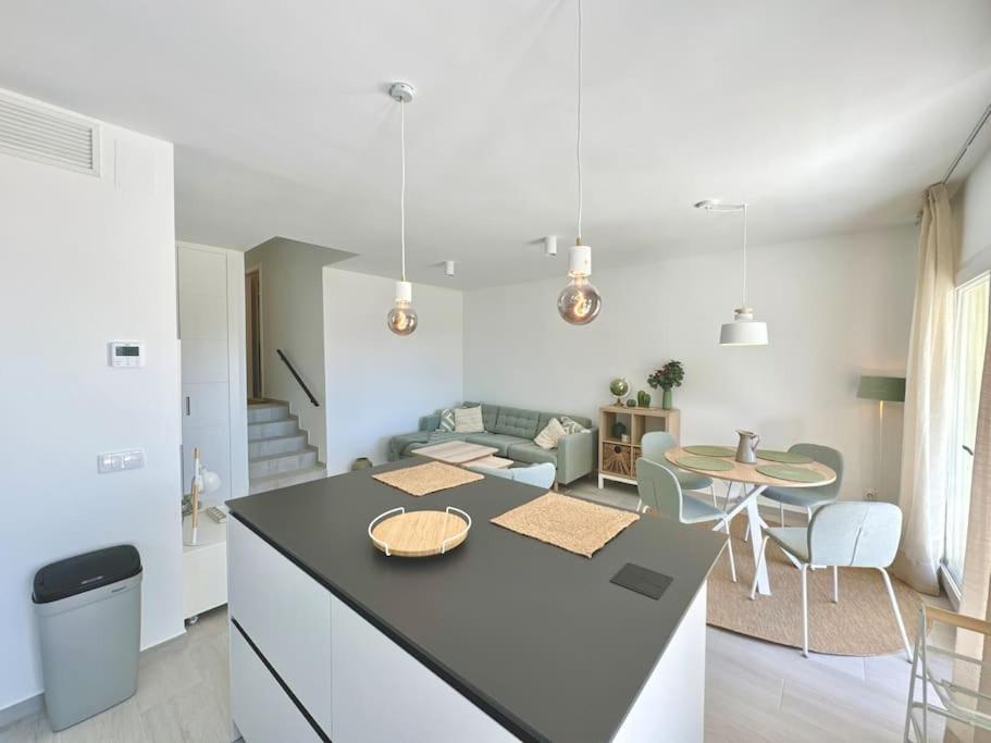 Tropicana De Calaizabay Apartamento La Herradura (Granada)